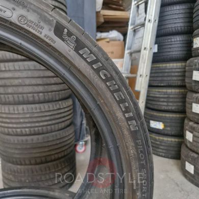 Летние шины, 3шт Michelin Pilot Sport EV 275/35 R22 104Y XL MO1 PNCS